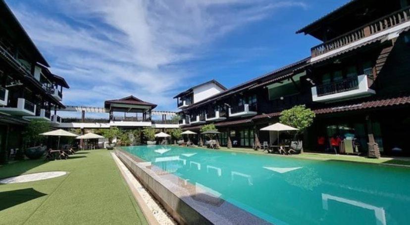 Villa D'Acqua Resort Masjid Tanah Exterior foto